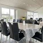 4 Star Holiday Home In Vaeggerlose Bøtø By
