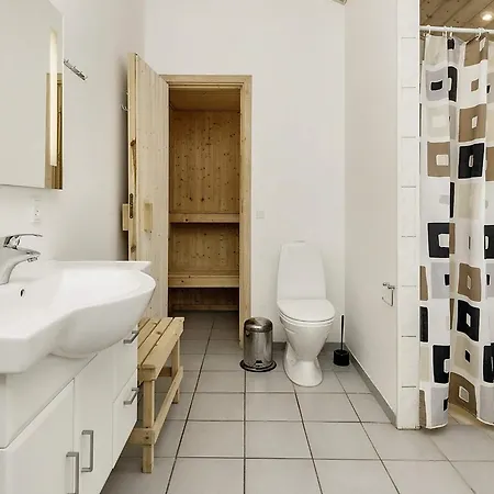 8 Person In Vaeggerlose-by Traum 別荘