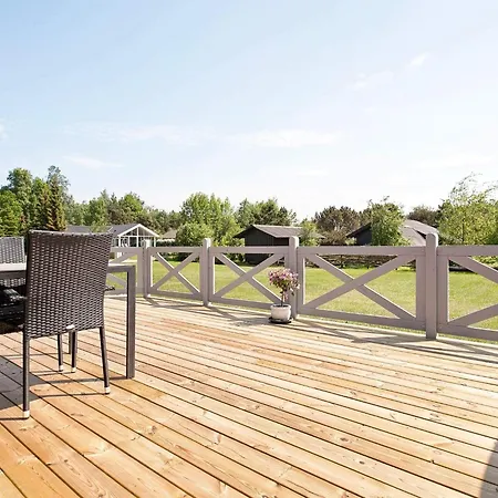 8 Person In Vaeggerlose-by Traum Boto By