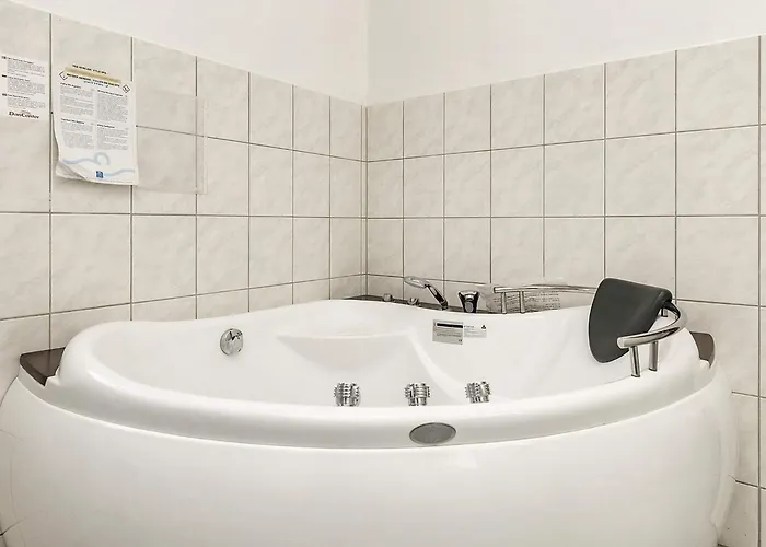 Ferienhaus 8 Person In Vaeggerlose-by Traum